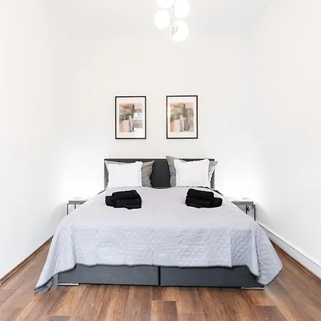 3 Bedroom - Modern - Grosszuegig - Stilvoll - Zentral