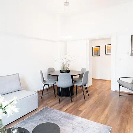 3 Bedroom - Modern - Grosszuegig - Stilvoll - Zentral