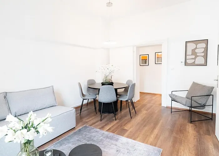 3 Bedroom - Modern - Grosszuegig - Stilvoll - Zentral